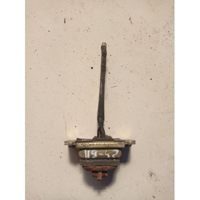  Ограничитель открывания двери к  Honda  Civic,  1998