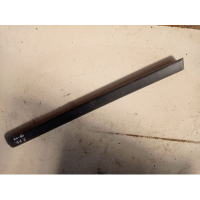  Накладка двери задней левой к  Honda  Civic,  1998