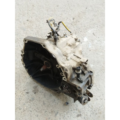  КПП механическая (МКПП) к  Honda  Civic,  1998