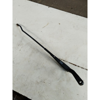  Щеткодержатель (поводок стеклоочистителя, дворник) к  Honda  Civic,  1998