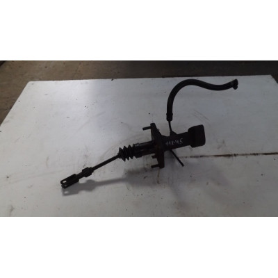 Цилиндр сцепления рабочий к  Audi  100,  1985