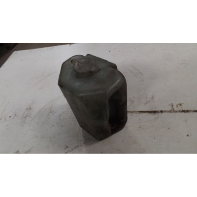  Бачок омывателя к  Audi  100,  1985