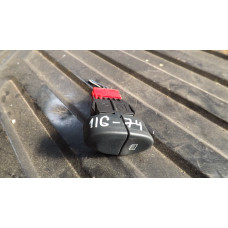  Кнопка стеклоподъемника к  Renault  Megane,  1998