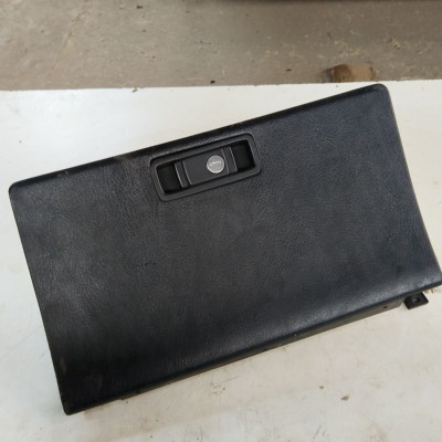  Бардачок к  Honda  Civic,  1998