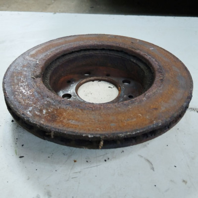  Диск тормозной передний к  Honda  Civic,  1998