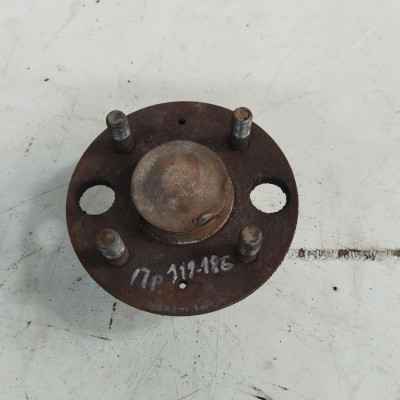  Ступица задняя правая к  Honda  Civic,  1998