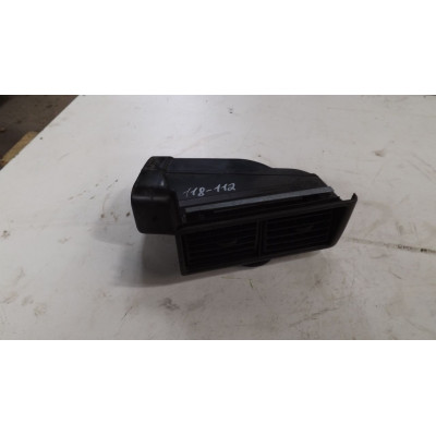  Дефлектор обдува салона к  Audi  100,  1985