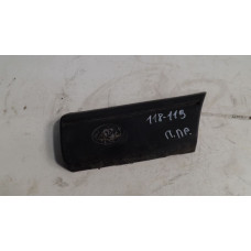  Молдинг крыла переднего правого к  Audi  100,  1985