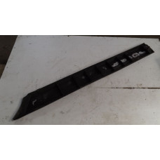  Накладка двери задней правой к  Audi  100,  1985