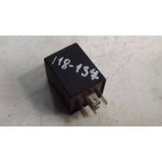  Реле стеклоочистителей (дворников) к  Audi  100,  1985