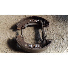  Тормозные колодки задние к  Renault  Megane,  1998