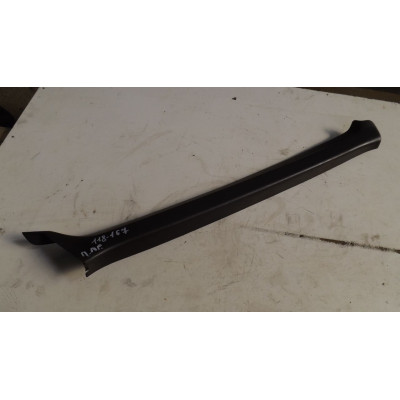  Обшивка стойки передней правой к  Audi  100,  1985