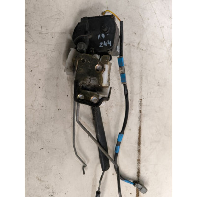 Замок двери передней правой к  Honda  Civic,  1998