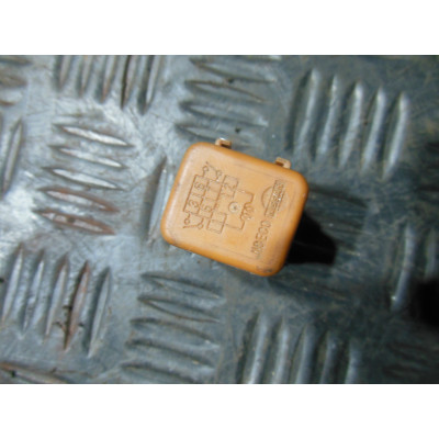  Реле (прочие) к  Nissan  Primera,  2001