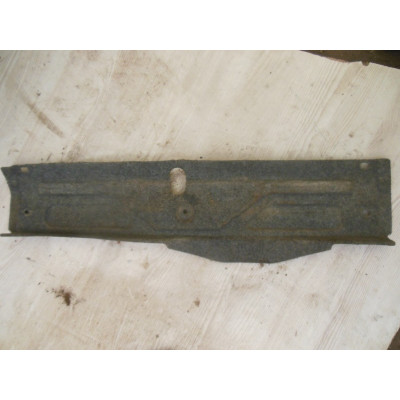  Обшивка багажника к  Nissan  Primera,  1998