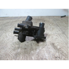  Корпус термостата к  Volkswagen  Golf,  1995