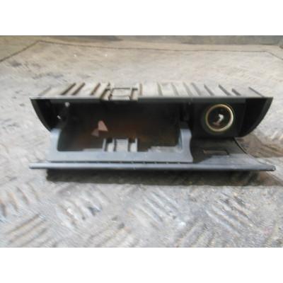  Пепельница к  Alfa Romeo  146,  1999