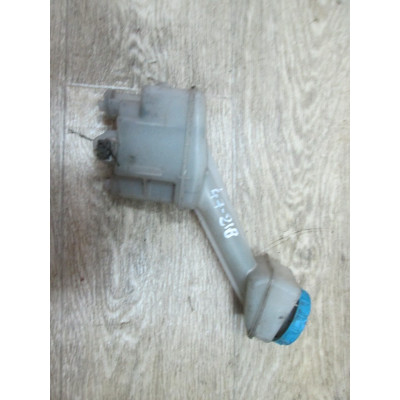  Бачок главного тормозного цилиндра к  Nissan  Primera,  2003