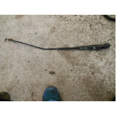  Щеткодержатель (поводок стеклоочистителя, дворник) к  Renault  Laguna,  1999