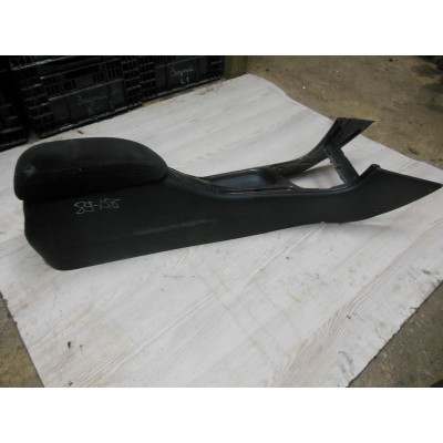 Консоль салона (кулисная часть) к  Ford  Mondeo,  1995