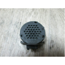  Динамик к  BMW  7 E38,  1999