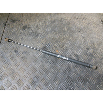  Амортизатор крышки багажника (3-5 двери) к  Alfa Romeo  146,  1999