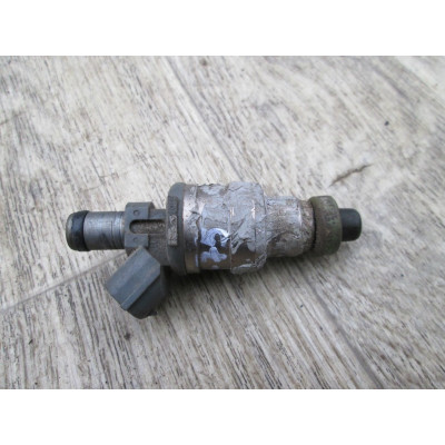  Форсунка к  Mazda  323,  1994