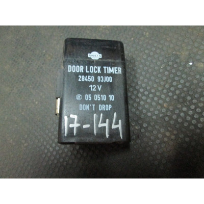  Реле (прочие) к  Nissan  Primera,  1993