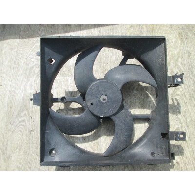  Вентилятор радиатора к  Nissan  Primera,  1999