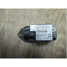  Датчик AirBag к  Renault  Laguna,  1999