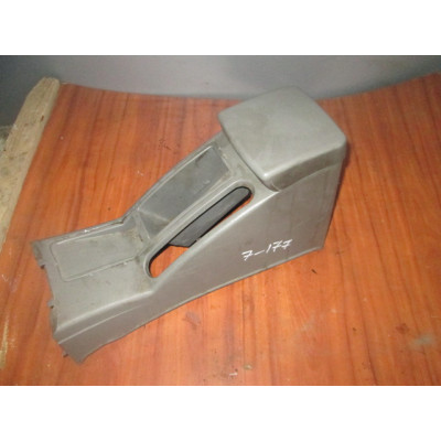  Бардачок к  Daewoo  Nubira,  2000