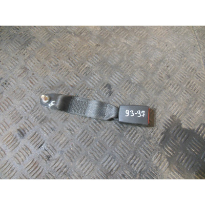  Замок ремня безопасности к  Alfa Romeo  146,  1999