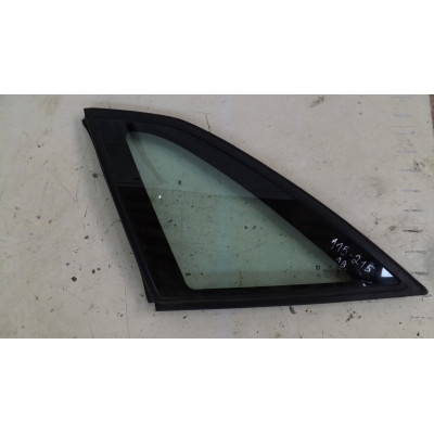  Стекло кузовное боковое левое к  Opel  Astra,  1996