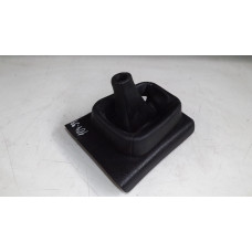  Чехол рычага КПП к  Volkswagen  Golf,  1994