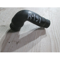  Патрубок (трубопровод, шланг) к  Audi  A4,  1997