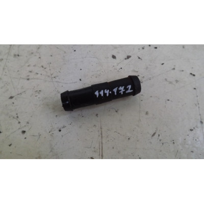  Фланец (тройник) системы охлаждения к  Audi  100,  1988