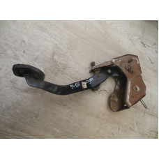  Педаль сцепления к  Nissan  Primera,  1998