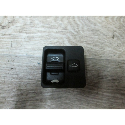  Кнопка открывания люка к  Rover  416,  1998