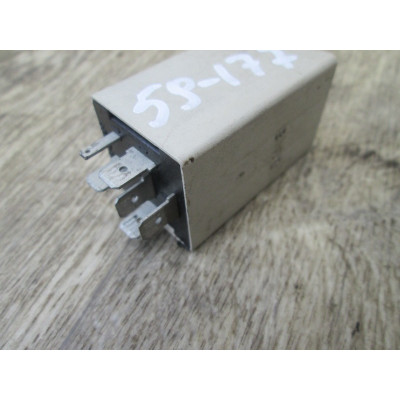  Реле (прочие) к  Renault  Laguna,  1996