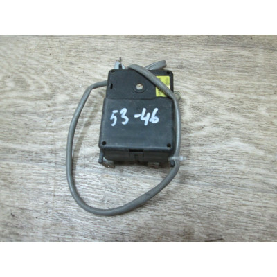  Моторчик заслонки печки к  Mazda  626,  1997