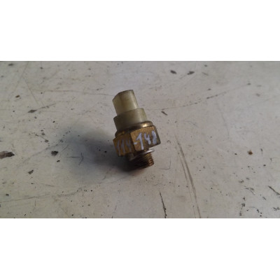  Датчик температуры охлаждающей жидкости к  Audi  100,  1988