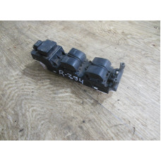  Блок управления стеклоподъемниками к  Mazda  6,  2003