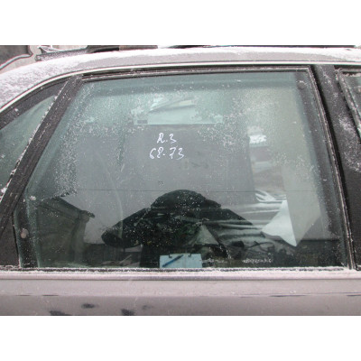  Стекло двери задней правой к  Audi  100,  1989