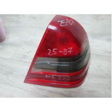  Фонарь задний правый к  Mercedes  C W202,  1998