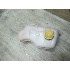  Бачок расширительный к  Ford  Fiesta,  1999