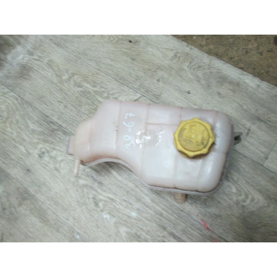  Бачок расширительный к  Ford  Fiesta,  1999