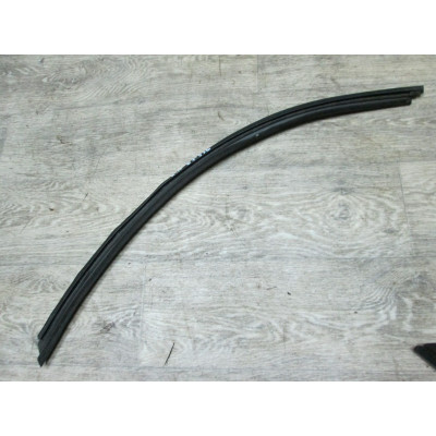  Уплотнитель к  Porsche  Cayenne,  2008