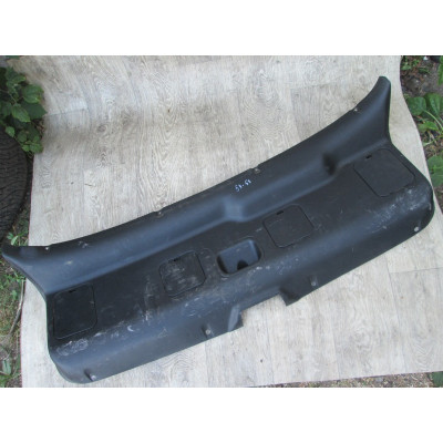  Обшивка багажника к  Renault  Laguna,  1996