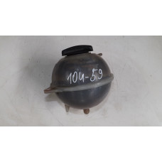  Бачок расширительный к  Volkswagen  Golf,  1994