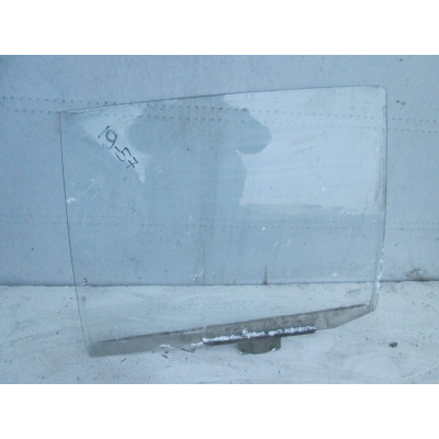  Стекло двери задней левой к  Skoda  Felicia,  1997